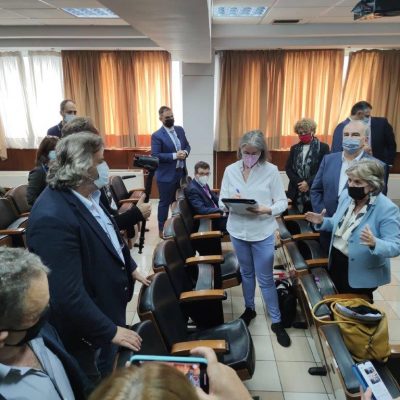 image-366667 Δελτίο τύπου, Σπάρτακου, για τη σημερινή επίσκεψη του Αναπληρωτή Υπουργού Ανάπτυξης Ν. Παπαθανάση και της Επιτρόπου Συνοχής και Μεταρρυθμίσεων Ελίζας Φερέιρα: “Καμία ανοχή, καμία υποχώρηση” (Βίντεο)