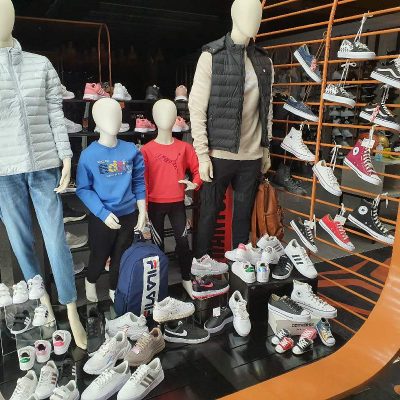 image-368238 kozan.gr: To dmall.gr, η ηλεκτρονική βιτρίνα της Δ. Μακεδονίας, σας πηγαίνει διαδικτυακή “βόλτα” στις βιτρίνες των εμπορικών καταστημάτων ένδυσης & υπόδησης στην πόλη της Κοζάνης (Φωτογραφίες)