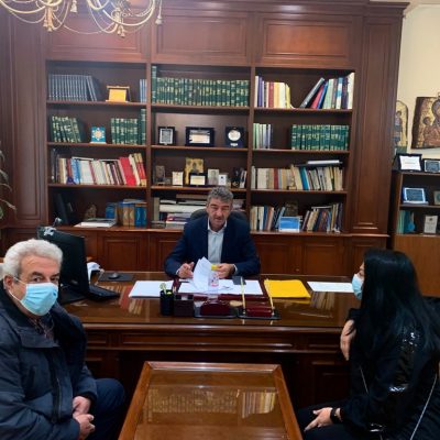 image-368741 Γεγονός το έργο της ενεργειακής αναβάθμισης του Κλειστού Κολυμβητηρίου – Έπεσαν σήμερα οι υπογραφές από τον Δήμαρχο Γρεβενών Γιώργο Δασταμάνη
