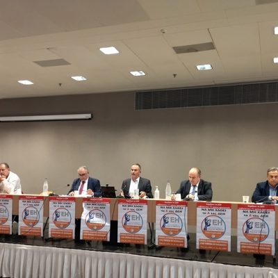 image-369478 Τη διατήρηση του δημόσιου χαρακτήρα της ΔΕΗ ζήτησαν η ΓΕΝΟΠ/ΔΕΗ, η Γενική Συνομοσπονδία Επαγγελματιών Βιοτεχνών και Εμπόρων Ελλάδας (ΓΣΕΒΕΕ) και η Κεντρική Ένωση Επιμελητηρίων Ελλάδας (ΚΕΕΕ) κατά τη διάρκεια κοινής συνέντευξης τύπου.