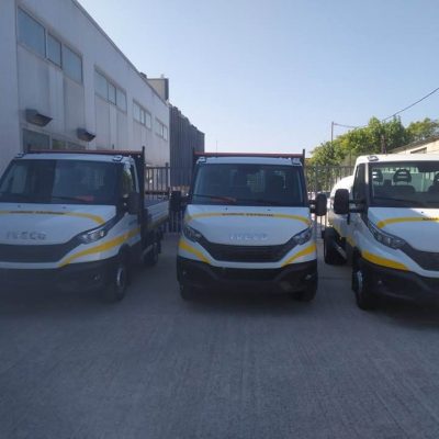 image-370378 kozan.gr: Δύο τρακτεράκια, 1 υδροφόρα και 3 φορτηγάκια νέος χρήσιμος στόλος οχημάτων στο Δήμο Σερβίων (Φωτογραφίες)