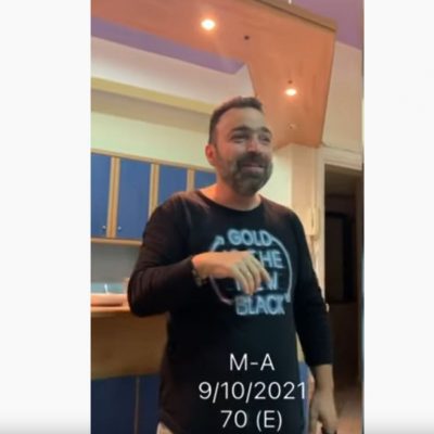 image-371048 kozan.gr: Ο Αλέξανδρος Παρχαρίδης λέει ανέκδοτο με δύο Κοζανίτες που διαφωνούσαν για το ποιος έχει πιο άσχημη γυναίκα (Βίντεο)