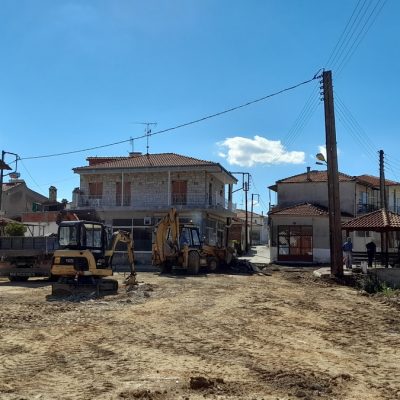 image-371061 Ξεκίνησαν οι εργασίες διαμόρφωσης της πλατείας της κοινότητας Μικροβάλτου του Δήμου Σερβίων