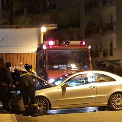 image-371687 kozan.gr: Κλήση για φωτιά σε αυτοκίνητο σε κάθετο δρόμο επί της οδού Παρακειμένου στην Κοζάνη δέχτηκε λίγο μετά τις 19.00 η Πυροσβεστική Υπηρεσία Κοζάνης (Φωτογραφίες)