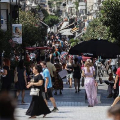 image-373789 To kozan.gr σας παρουσιάζει τα έκτακτα μέτρα προστασίας της δημόσιας υγείας από τον κίνδυνο περαιτέρω διασποράς του κορωνοϊού COVID-19 στο σύνολο της Επικράτειας, για το διάστημα από το Σάββατο 6 Νοεμβρίου 2021 και ώρα 06:00 έως και τη Δευτέρα, 22 Νοεμβρίου 2021 και ώρα 06:00