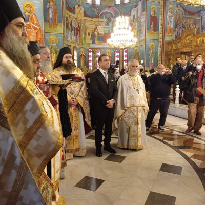 image-375613 Το οφίκιο ‘’Άρχων Υμνωδός της Μεγάλης του Χριστού Εκκλησίας’’ απένειμε στον Πάρη Γκούνα από την Αιανή, της Ιεράς Μητροπόλεως Σερβίων και Κοζάνης, ο Οικουμενικός Πατριάρχης κ.κ. Βαρθολομαίος (του παπαδάσκαλου Κωνσταντίνου Ι. Κώστα )