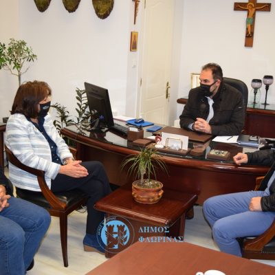 image-375903 Με την επικεφαλής και συμβούλους του συνδυασμού «Ελπίδα για τη Δυτική Μακεδονία» συναντήθηκε ο Δήμαρχος Φλώρινας