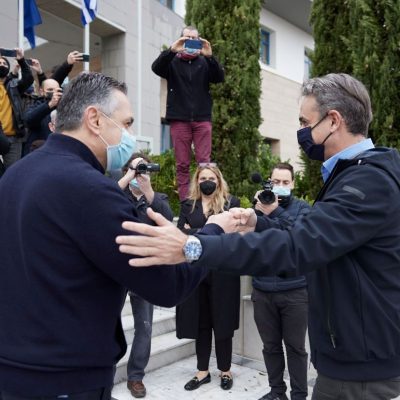 image-377406 Το επίσημο κι αναλυτικό δελτίο τύπου του Μαξίμου για τη συνάντηση του Πρωθυπουργού Κυριάκου Μητσοτάκη με τον Περιφερειάρχη και τους εκπροσώπους του Πανεπιστημίου Δυτικής Μακεδονίας στην Κοζάνη (Φωτογραφίες)