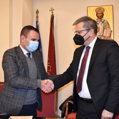 image-382430 Υπογραφή Μνημονίου Συνεργασίας μεταξύ Δήμου Καστοριάς και Πανεπιστημίου Δυτικής Μακεδονίας