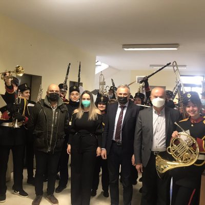 image-382996 Η Πανδώρα τα “έψαλε” στην Αντιπεριφερειάρχη ΠΕ Κοζάνης Κατερίνα Δαδαμόγια, στον Αντιπεριφερειάρχη Οικονομικών και Διοίκησης Μενέλαο Μακρυγιάννη και στον Εκτελεστικό Γραμματέα Γρηγόρη Γρηγοριάδη (Φωτογραφίες & Βίντεο)