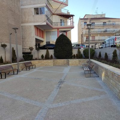 image-385971 kozan.gr: Oλοκληρώθηκαν οι εργασίες ανάπλασης της πλατείας Παύλου Χαρίση και Μαλούτα στην Κοζάνη – Τοποθετήθηκαν τα παγκάκια