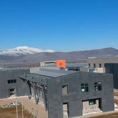 image-385979 Kozan.gr: Σχεδόν έτοιμη η Πανεπιστημιούπολη Δυτικής Μακεδονίας, στη θέση ΖΕΠ, στην Κοζάνη – Σημερινές (16/1/2022) εικόνες του kozan.gr (Βίντεο)
