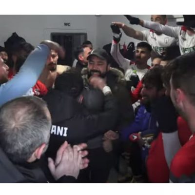 image-387184 Είναι τρελός ο πρόεδρος… Τα πανηγύρια της Κοζάνης στα αποδυτήρια του Ριζαρίου μετά τη μεγάλη νίκη της Κοζάνης επί του Εδεσσαϊκού με σκορ 0-3