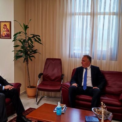 image-408007 kozan.gr: ‘Eφτασε στο κτήριο της Περιφέρειας Δ. Μακεδονίας στην ΖΕΠ ο υφυπουργός Εσωτερικών, αρμόδιος για θέματα Μακεδονίας και Θράκης, Σταύρος Καλαφάτης (Βίντεο & Φωτογραφίες)