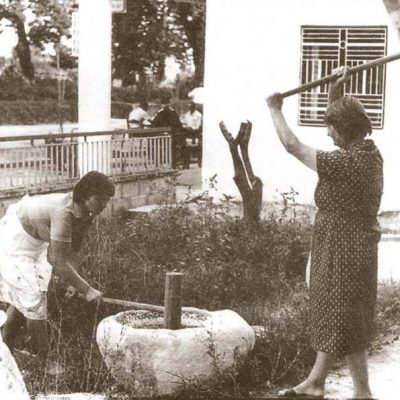 image-420956 Το πέτρινο τουμπέκι ή τσιούμα (Γράφει ο Νίκος Μπουκουβάλας)