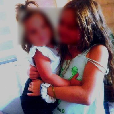 image-430664 O Π. Ηλίας Κοντός, Εφημέριος Ροδίτου, για την αγκαλιά της μεγαλύτερης αδερφής προς τη μικρότερη