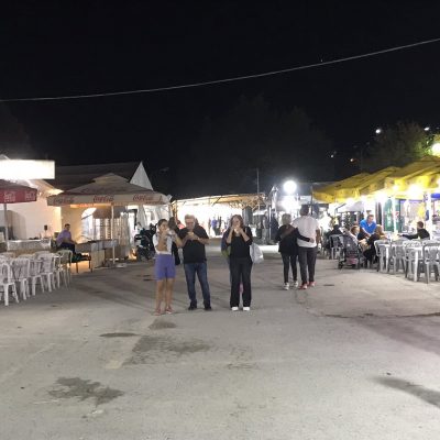 image-431142 kozan.gr: Βράδυ Παρασκευής 30/9, με λίγους πάγκους και λίγο κόσμο, στο Νιάημερο της Κοζάνης – Από αύριο – και μέχρι την Τρίτη – η μεγάλη προσέλευση (Βίντεο & Φωτογραφίες)