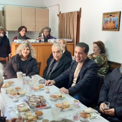 image-449393 kozan.gr: Βελβεντό: Αναβίωσε σήμερα Τετάρτη 18/1 το έθιμο της λουκανικοφαγίας στο εξωκλήσι του Αγ. Αθανασίου (Φωτογραφίες)