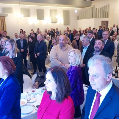 image-452514 kozan.gr: H κοπή πίτας του του τμήματος Δυτικής Μακεδονίας του ΤΕΕ, που πραγματοποιήθηκε το βράδυ της Παρασκευής 3/2 (Φωτογραφίες)